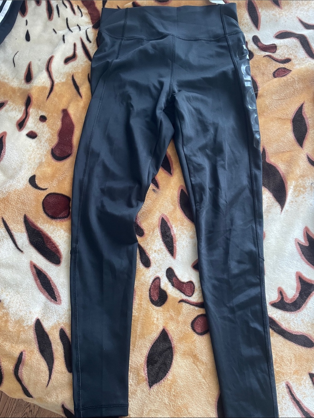 Adidas leggings NEW